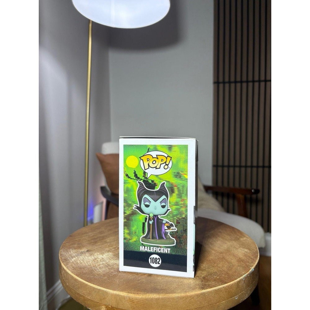 Funko Pop! Disney Villains #1082 Maleficent - Picture 4 of 4